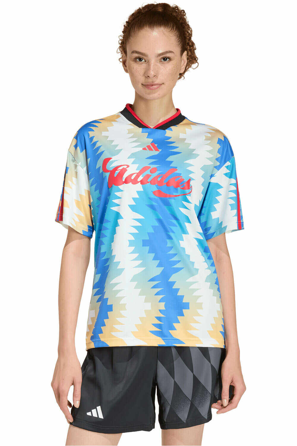 adidas camiseta manga corta mujer HOUSE OF TIRO X COMMON GOAL vista frontal