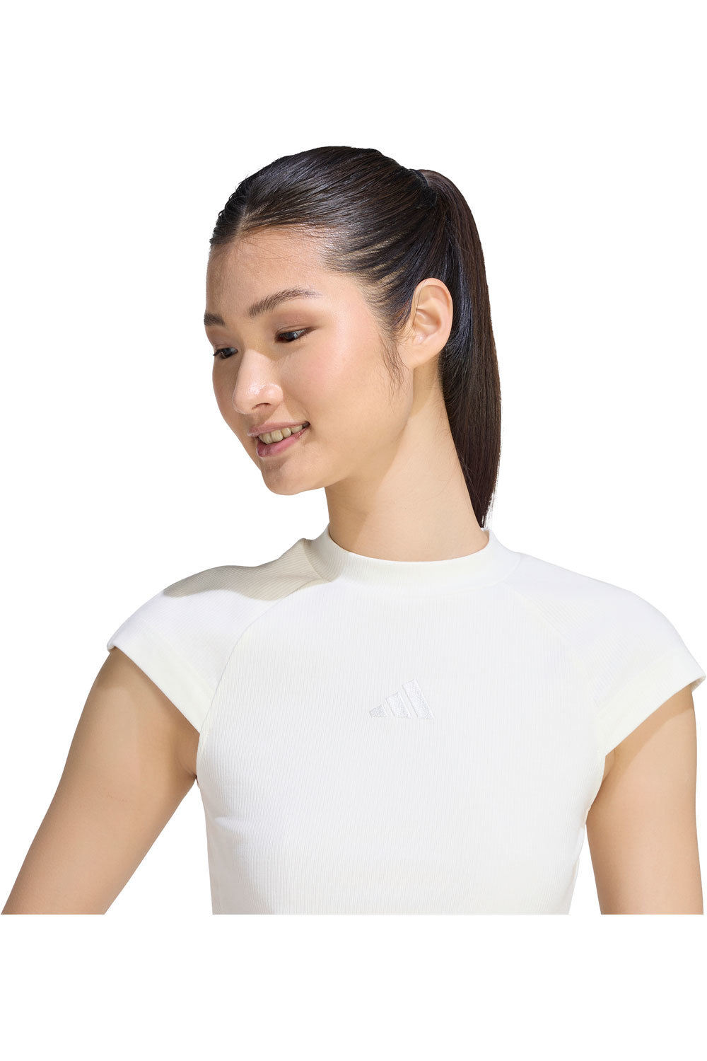 adidas camiseta manga corta mujer W AK SL RIB TEE vista detalle