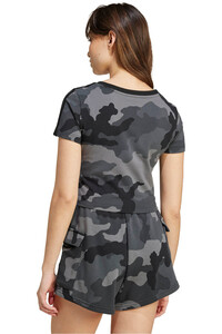 adidas camiseta manga corta mujer W CAMO3S BABY T vista trasera