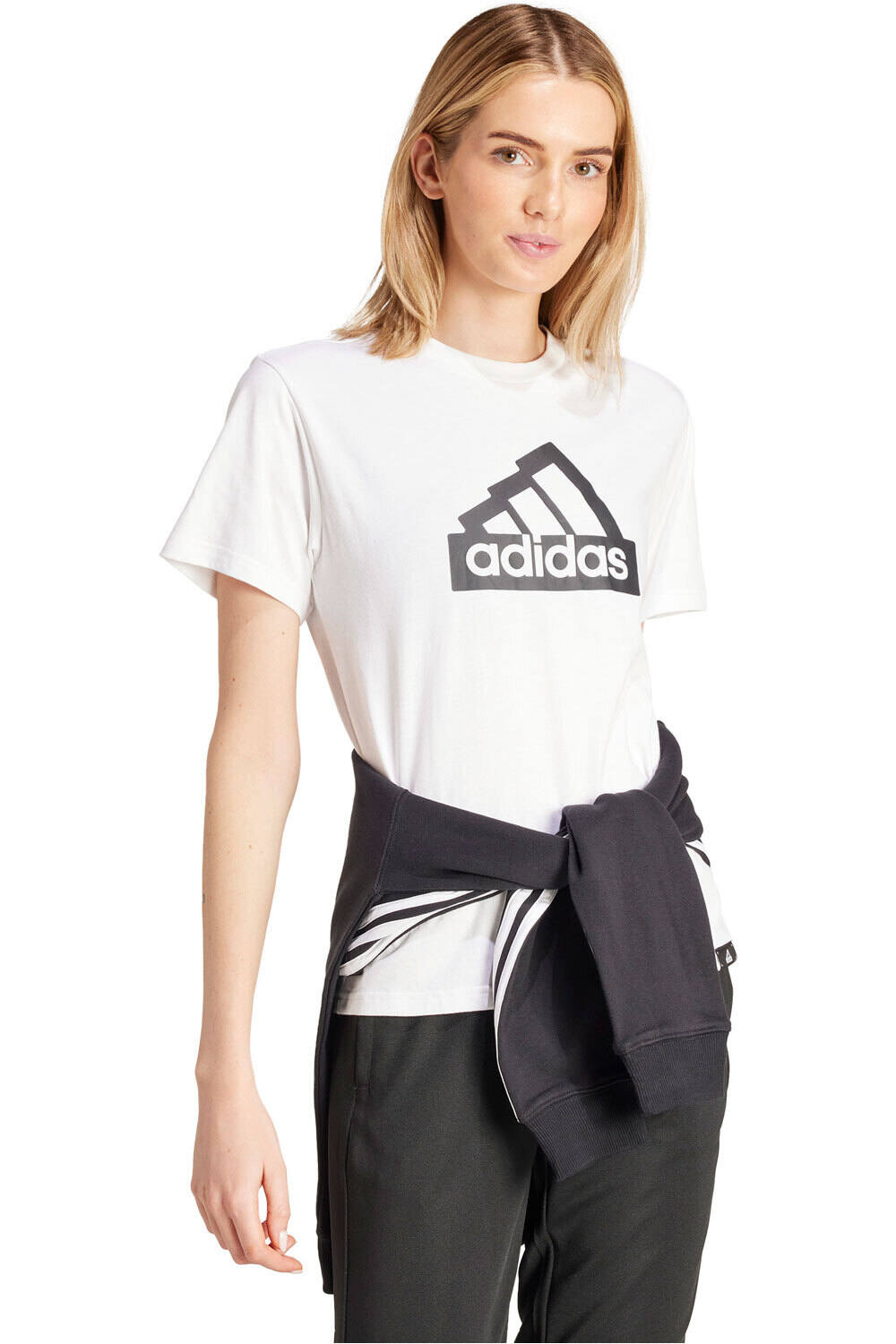 adidas camiseta manga corta mujer W  MOD ESS T vista detalle