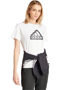 adidas camiseta manga corta mujer W  MOD ESS T vista detalle