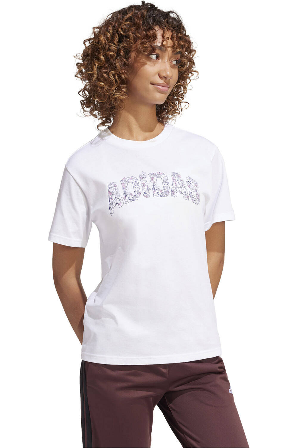 adidas camiseta manga corta mujer W T ILLU TEE 2 vista detalle