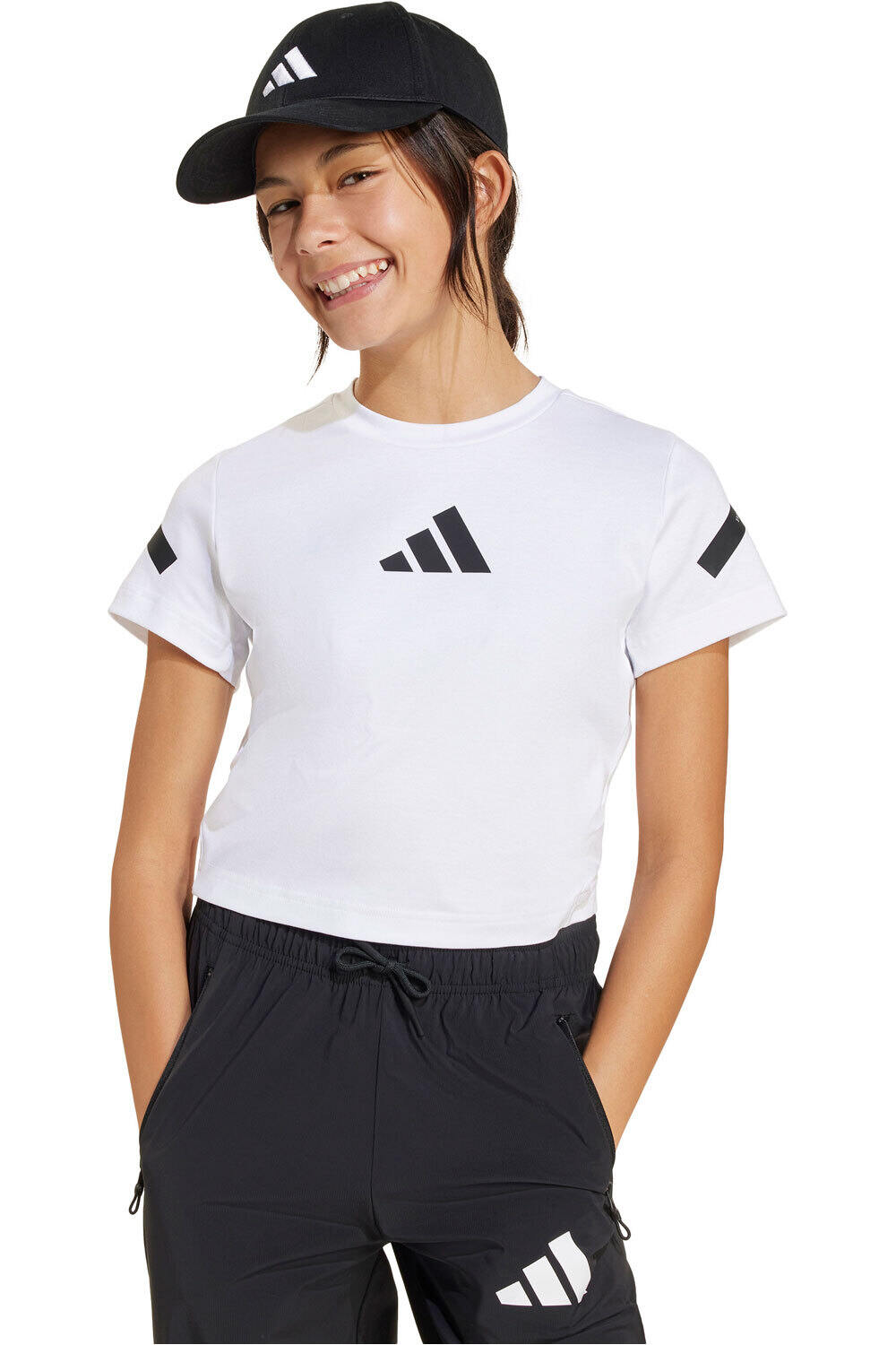 adidas camiseta manga corta niña ADIDAS Z.N.E. vista frontal