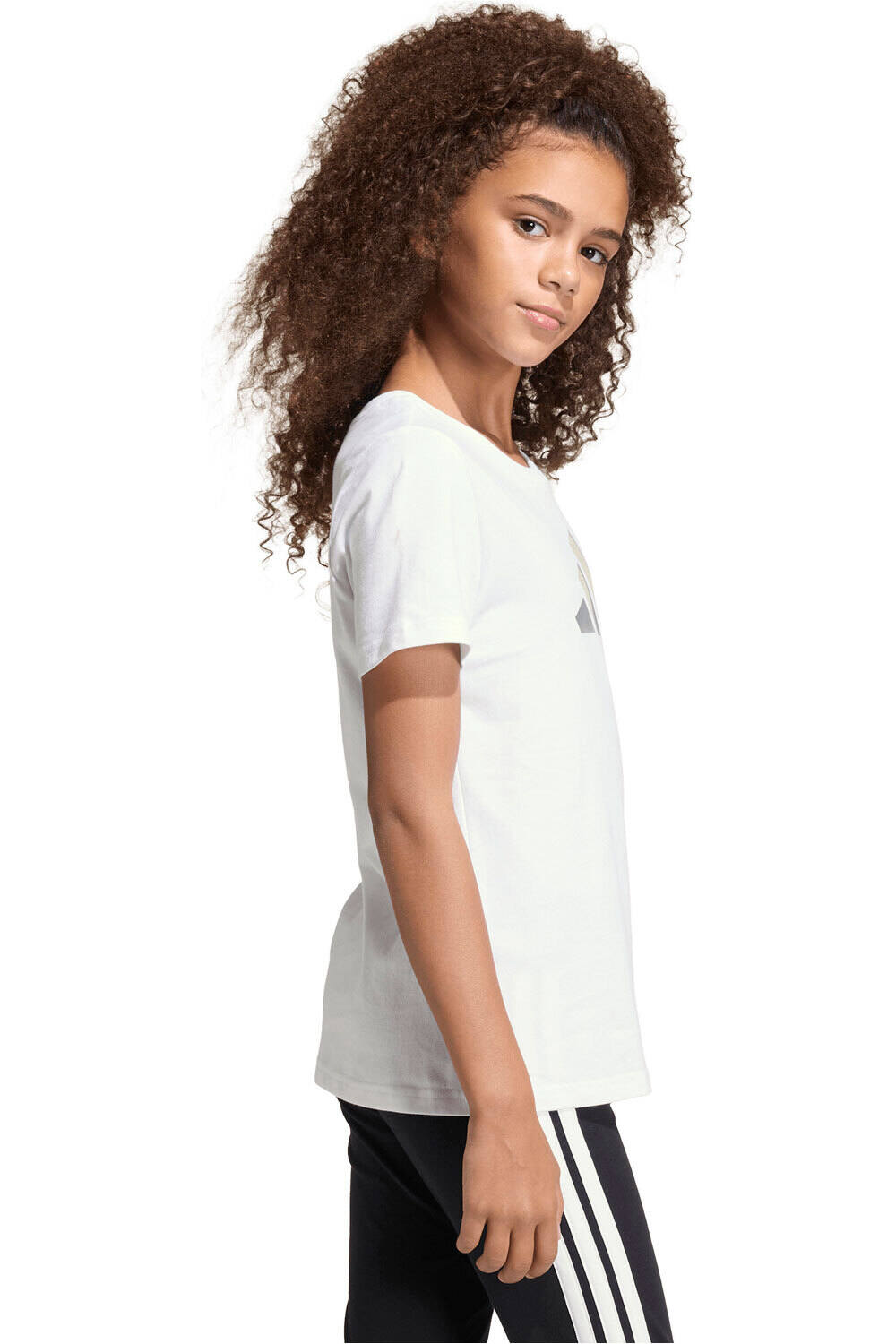 adidas camiseta manga corta niña ESTAMPADA EVERYDAY GLAM vista trasera