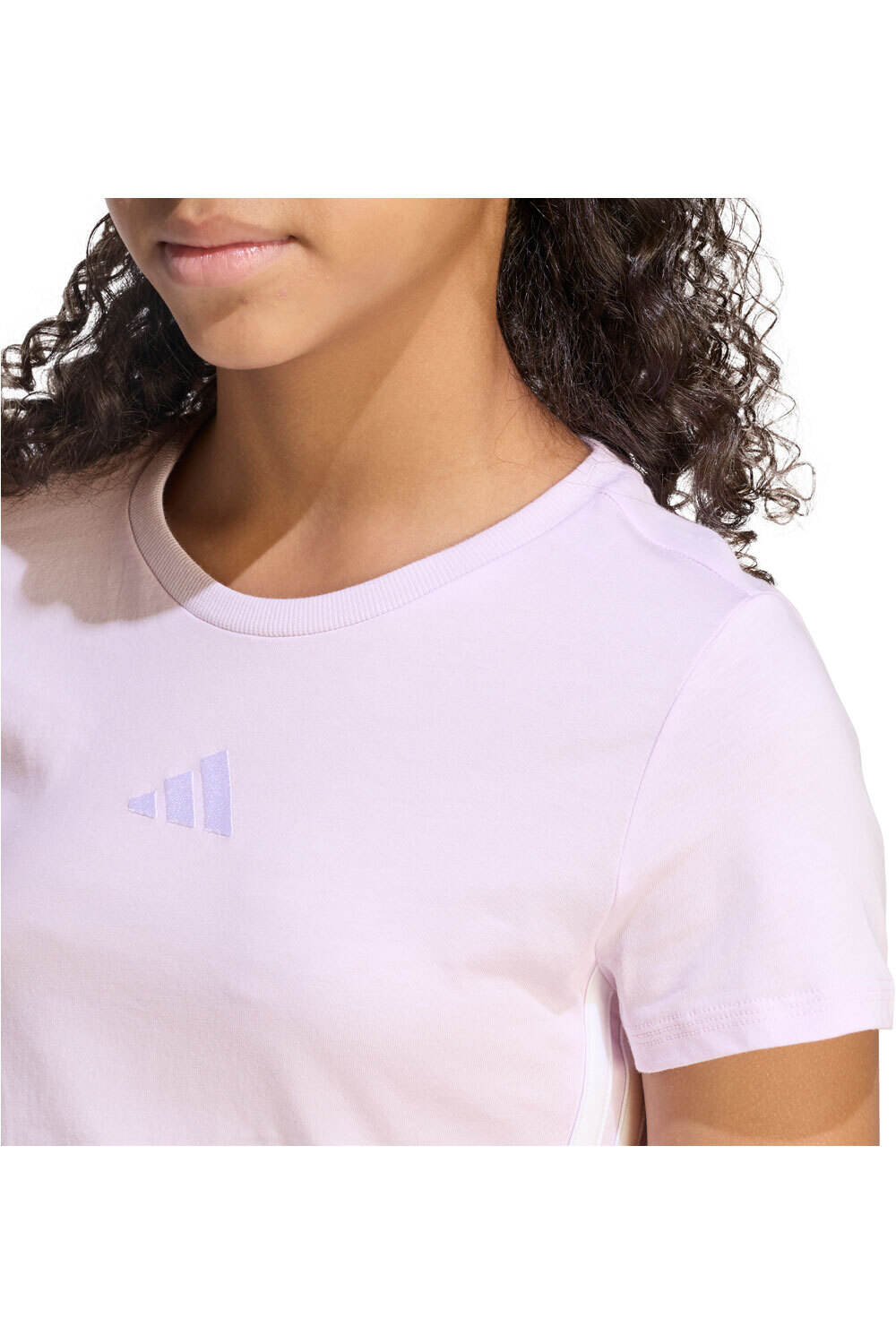 adidas camiseta manga corta niño ESSENTIALS vista detalle