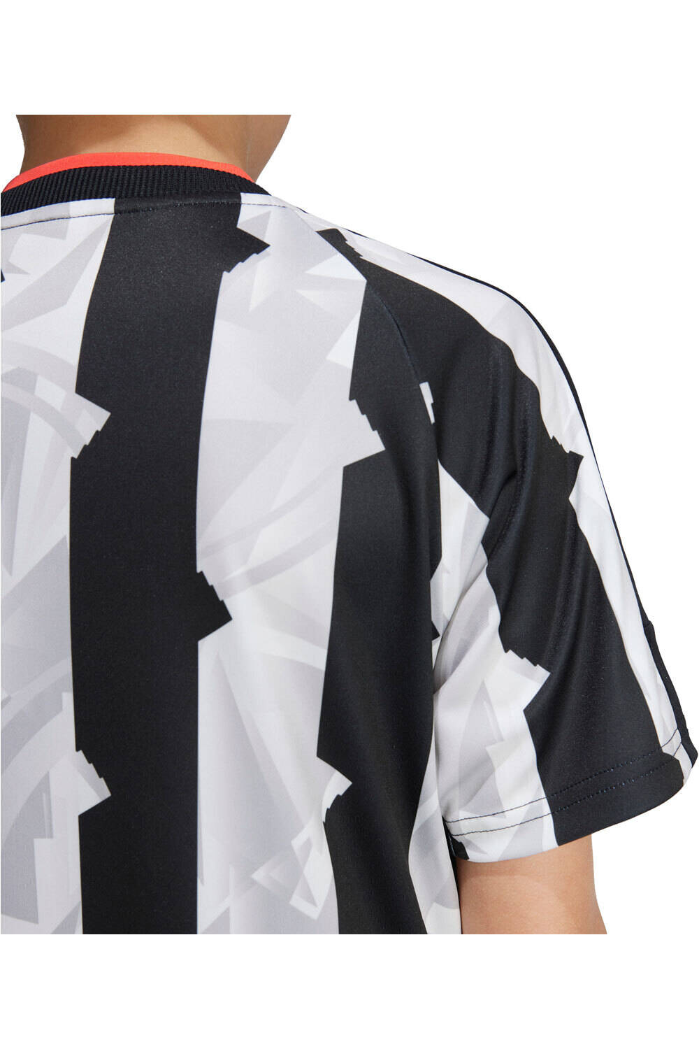 adidas camiseta manga corta niño J HOT TEE 03