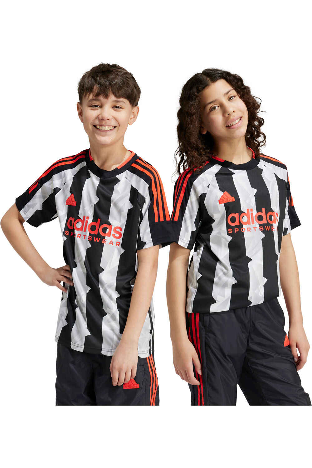 adidas camiseta manga corta niño J HOT TEE vista frontal