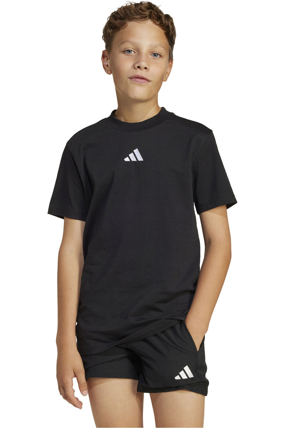 adidas camiseta manga corta niño J SL TEE 160 vista frontal