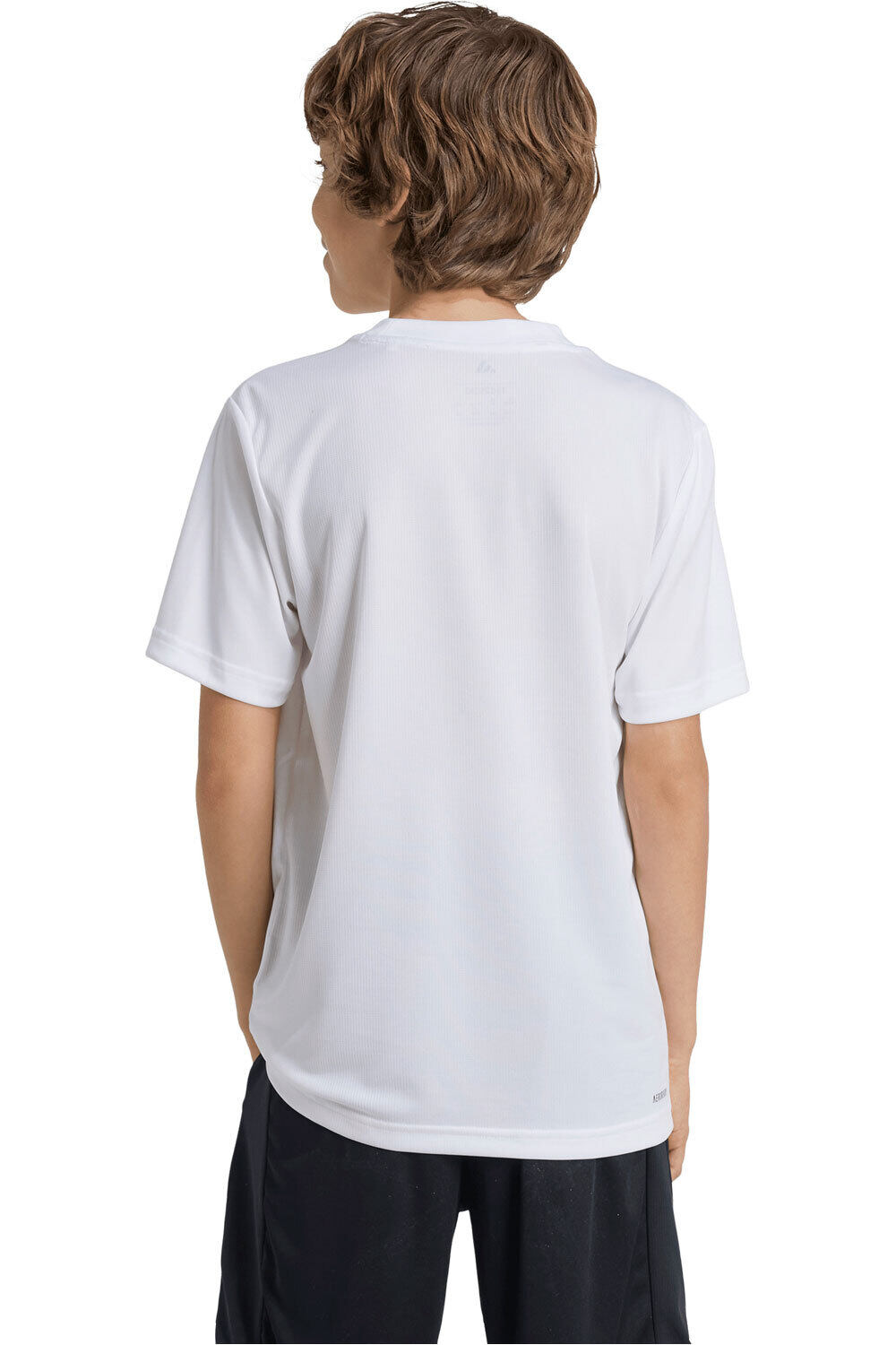 adidas camiseta manga corta niño TRAIN ESSENTIALS vista trasera