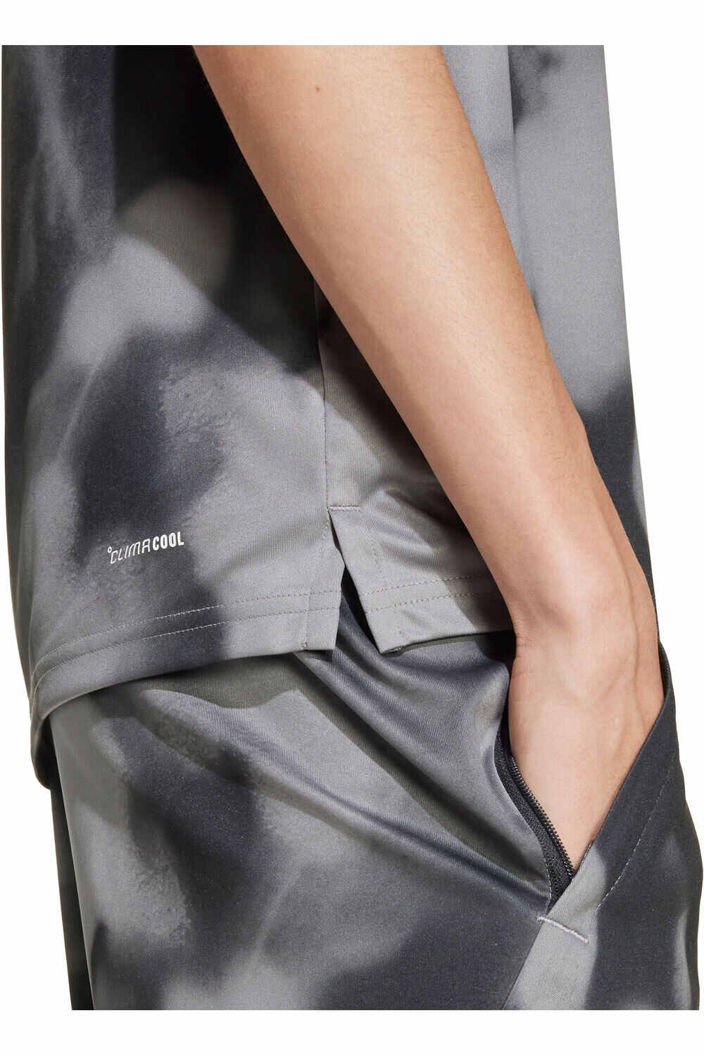 adidas camiseta manga corta niño TRAINING ALLOVER GRAPHIC 03