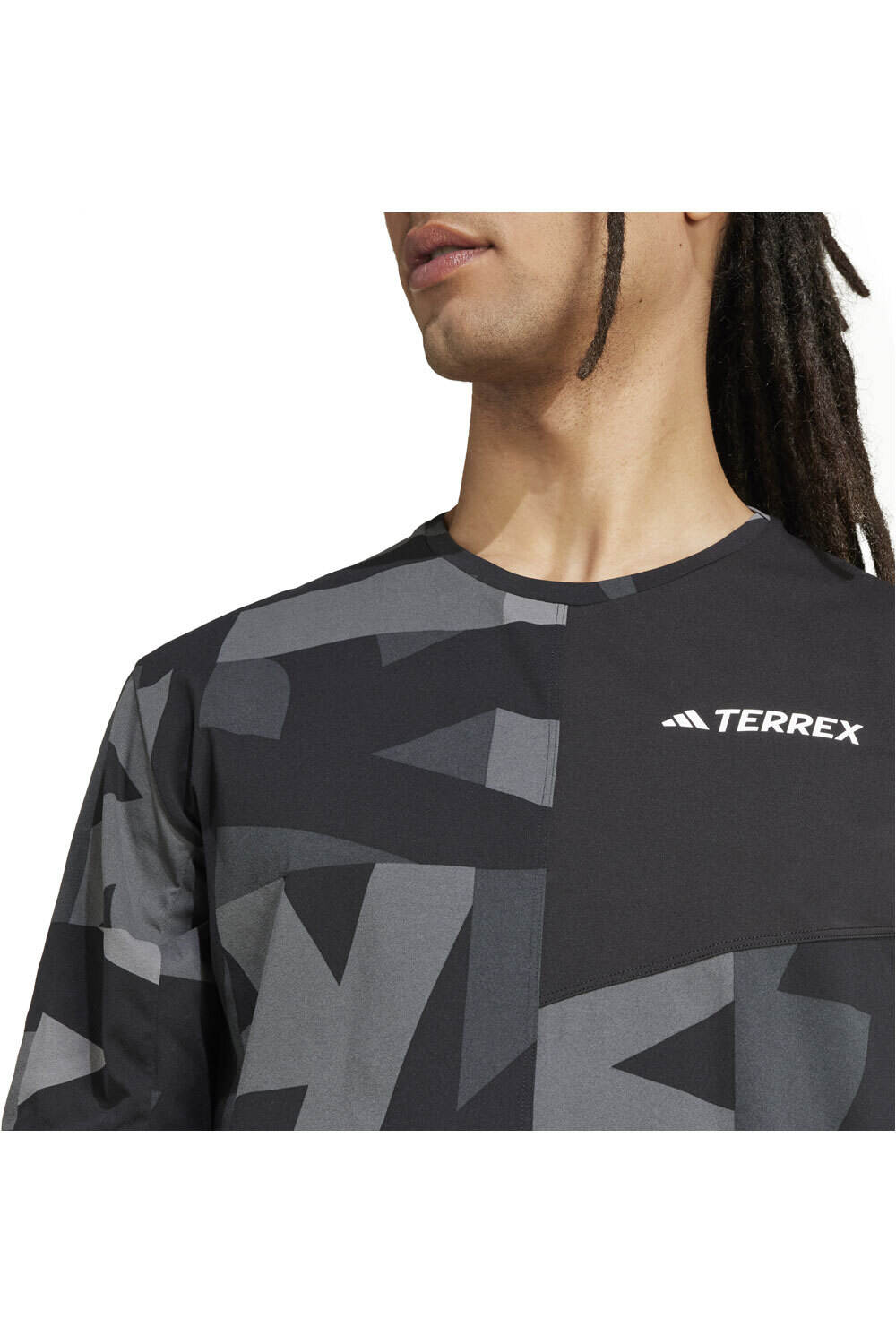 adidas camiseta montaña manga corta hombre MT AOP TEE 04