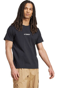 adidas camiseta montaña manga corta hombre TERREX SIGNATURE AOP vista detalle