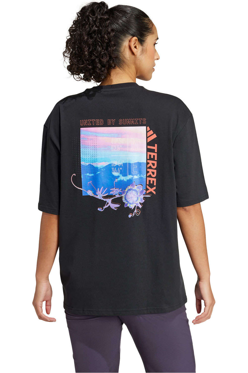 adidas camiseta montaña manga corta mujer GEONATURE W T vista trasera