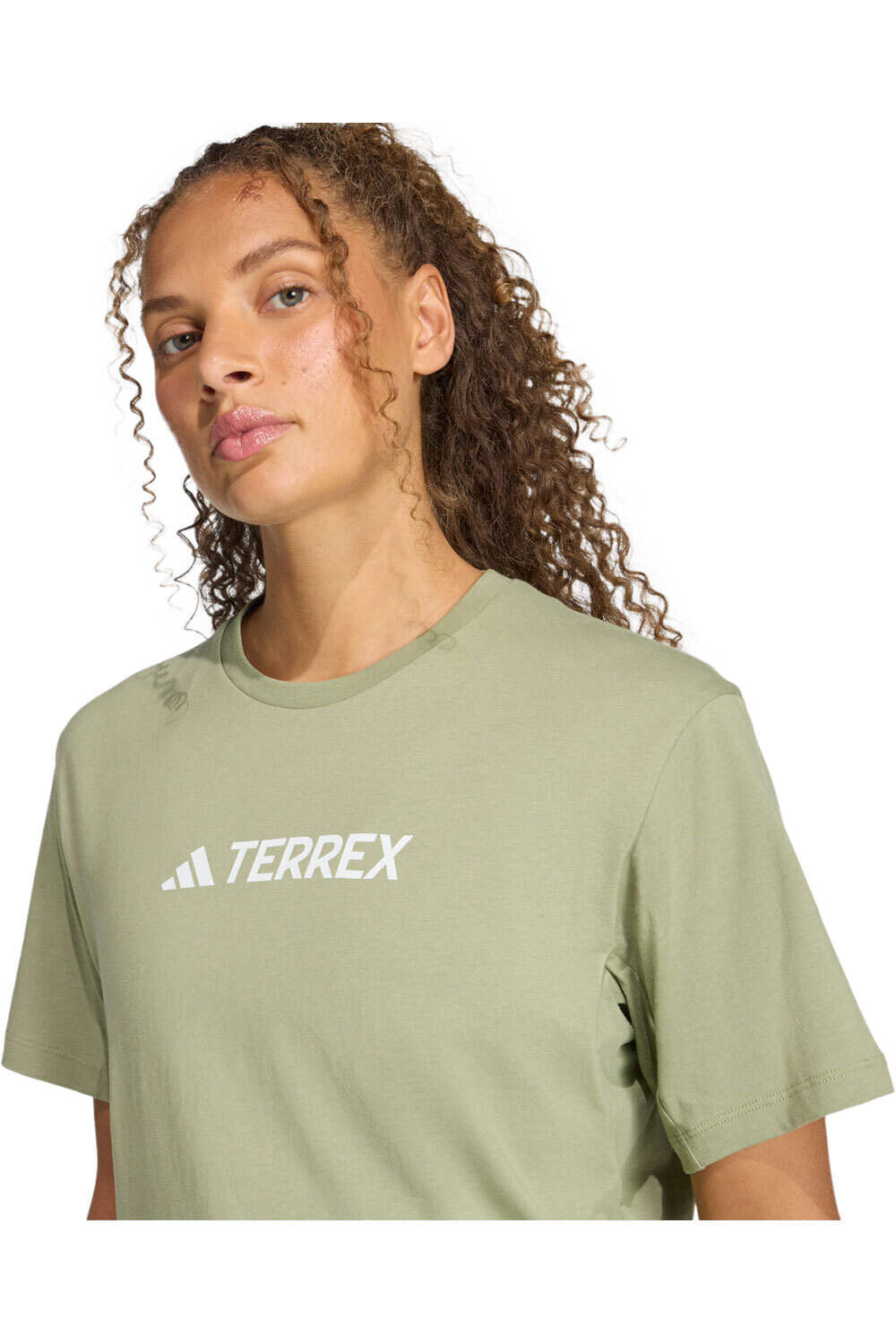 adidas camiseta montaña manga corta mujer TERREX CLASSIC LOGO vista detalle