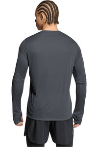adidas camiseta técnica manga larga hombre Run Ess LS M vista trasera