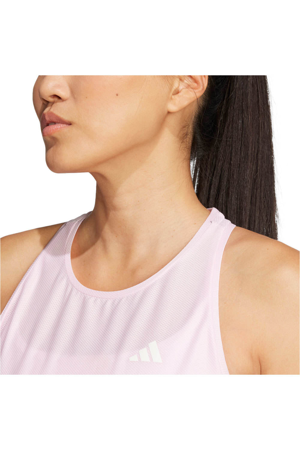 adidas camiseta técnica tirantes mujer Own the Run vista detalle