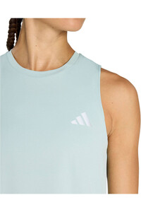 adidas camiseta técnica tirantes mujer Run Ess Tank W vista detalle