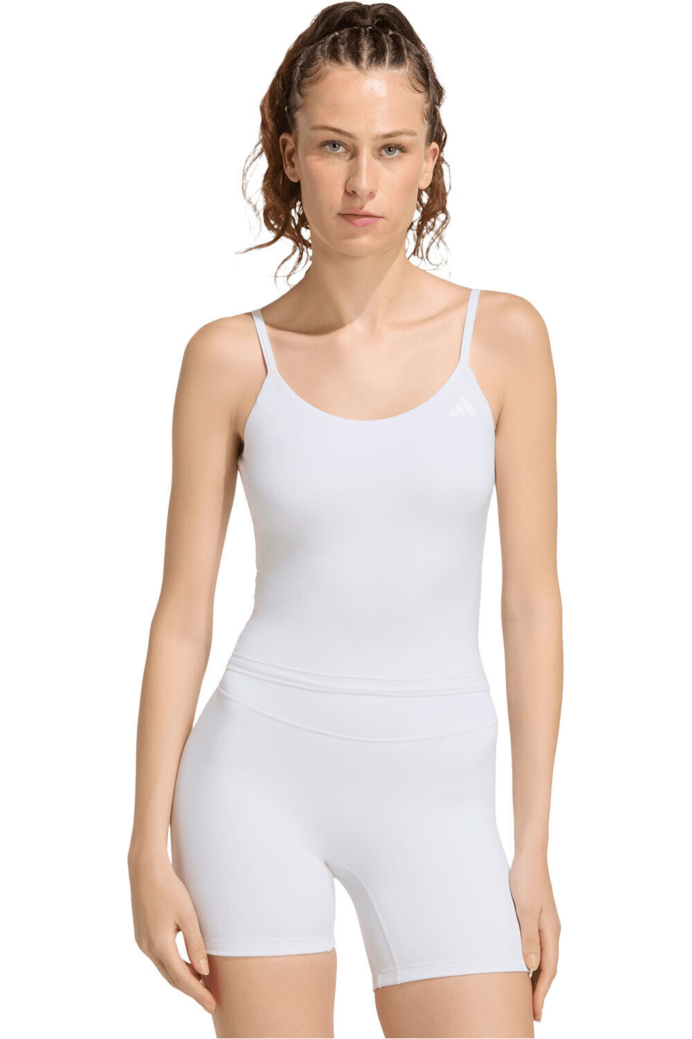 adidas camiseta tirantes fitness mujer ESSENTIALS vista frontal