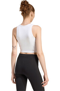 adidas camiseta tirantes mujer CAMISETA ACOLCHADA ESSENTIALS 3S vista trasera