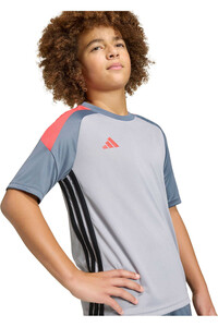adidas camisetas entrenamiento futbol manga corta niño TIRO 26 ESSENTIALS 03