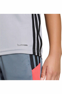 adidas camisetas entrenamiento futbol manga corta niño TIRO 26 ESSENTIALS vista detalle