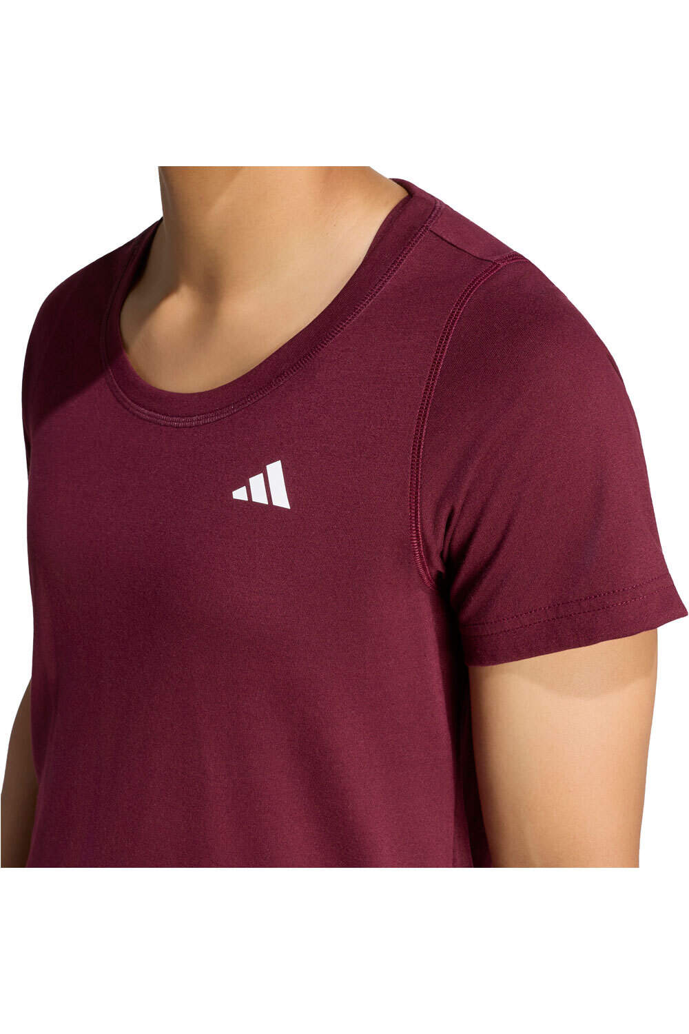 adidas camisetas fitness mujer ESSENTIALS MINIMAL vista detalle