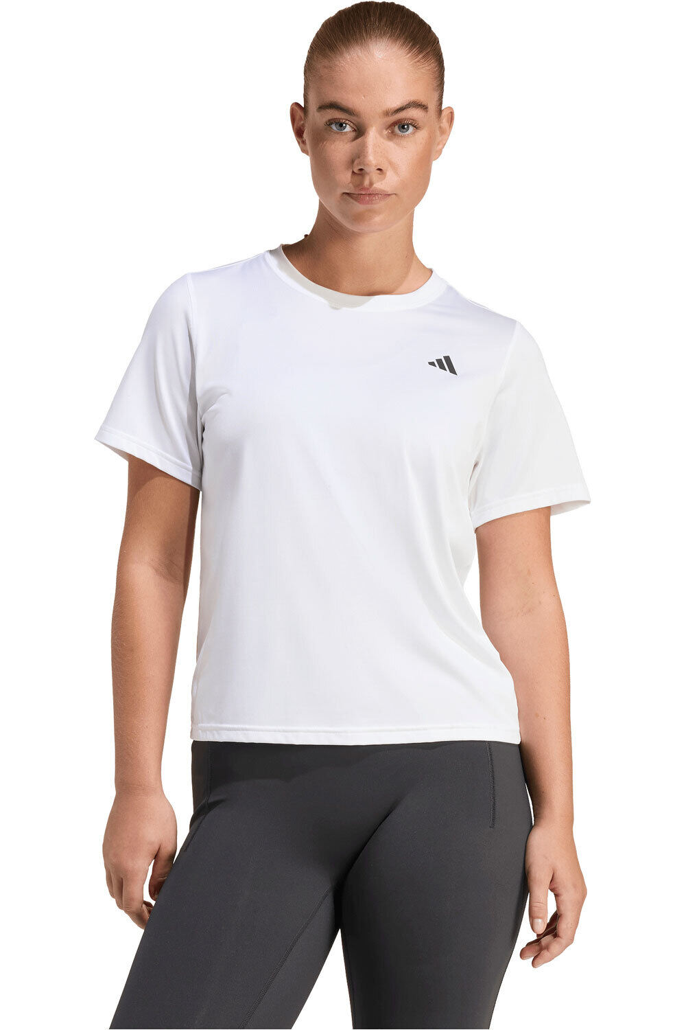 adidas camisetas fitness mujer ESSENTIALS vista frontal