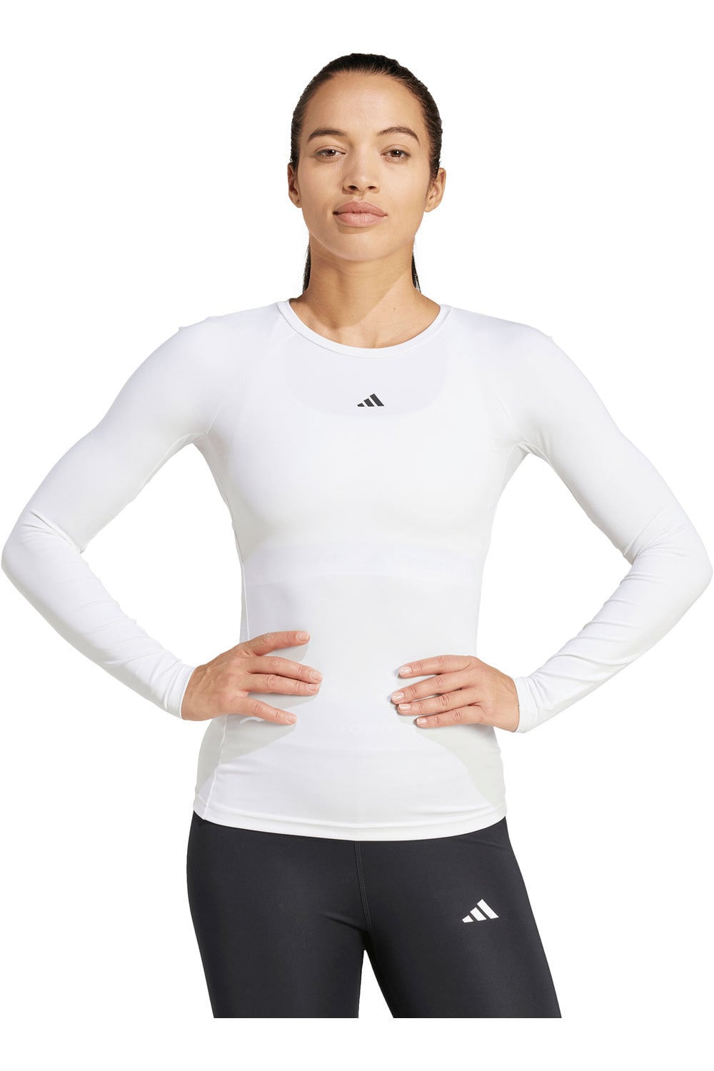 adidas camisetas fitness mujer TECHFIT vista frontal