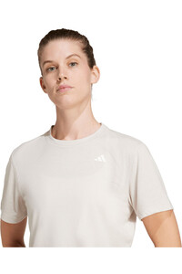 adidas camisetas fitness mujer TRAIN ESSENTIALS BOXY vista detalle