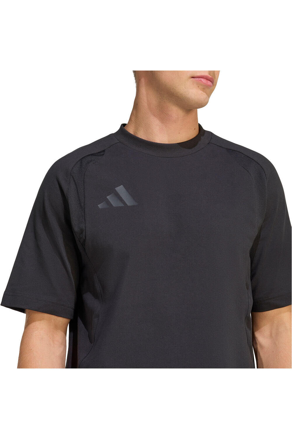 adidas camisetas fútbol manga corta TIRO TRAVEL vista detalle