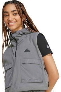 adidas chalecos mujer W CE VEST 03