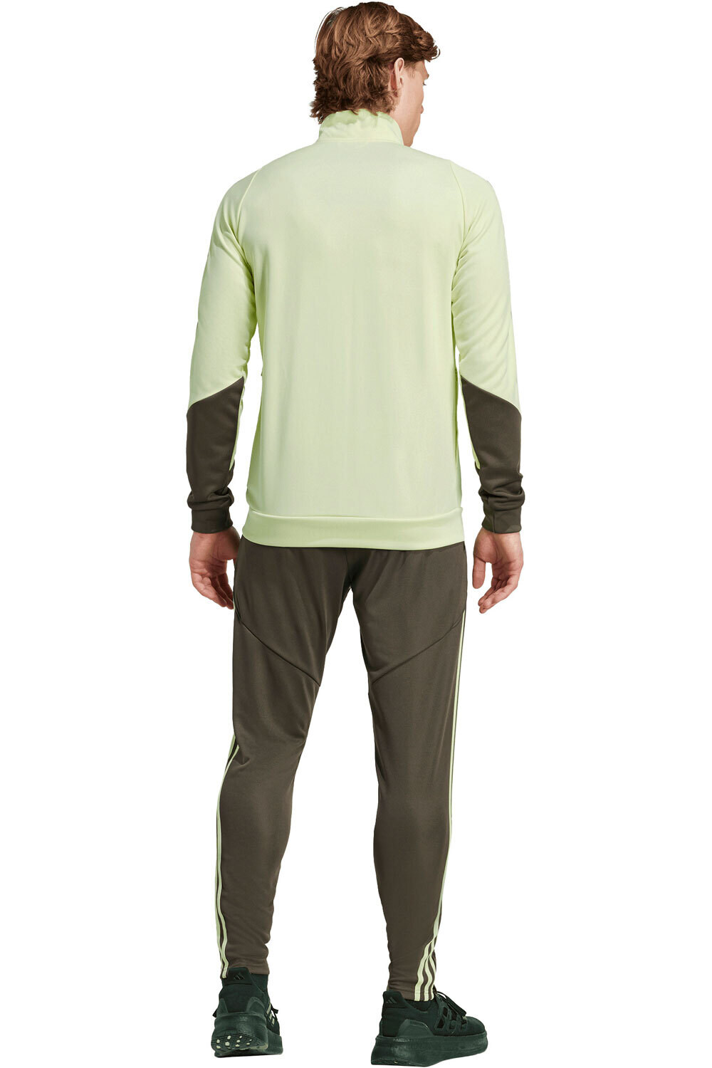 adidas chandal fútbol de equipos oficiales R.MADRID 26 TK SUIT AMVE vista trasera