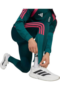 adidas chandal fútbol de equipos oficiales R.MADRID 27 TK SUIT 04