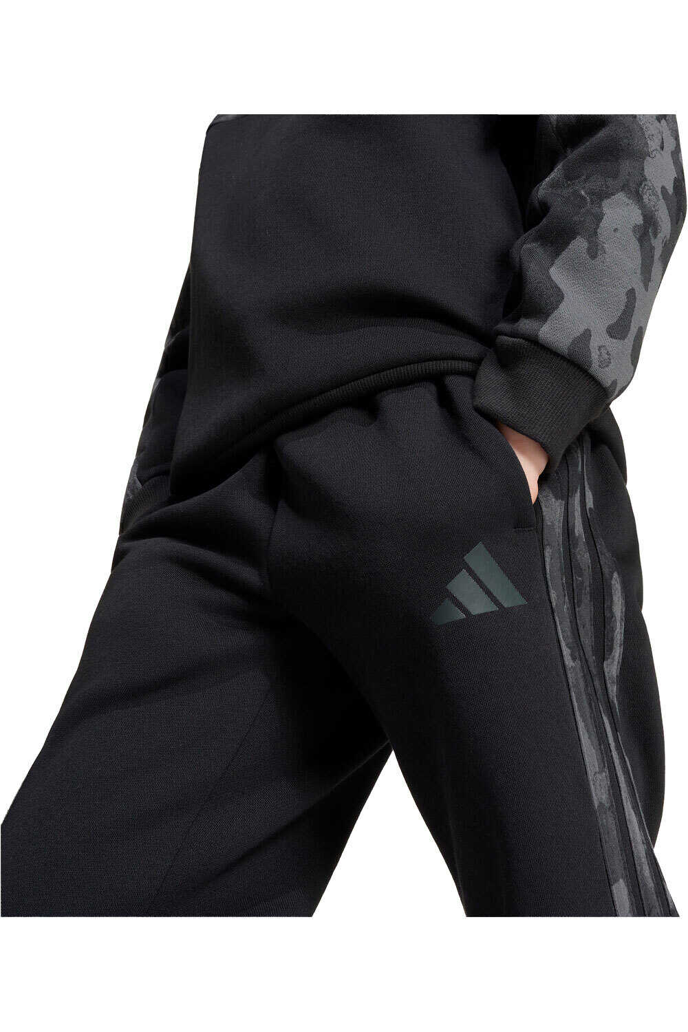 adidas chándal junior CHNDAL capucha Seasonal Essentials 03