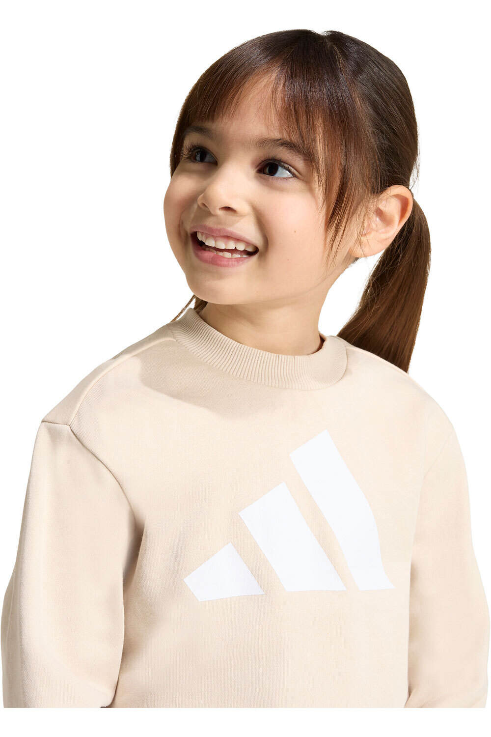 adidas chándal junior Conjunto sudadera y pantaln Essentia vista detalle