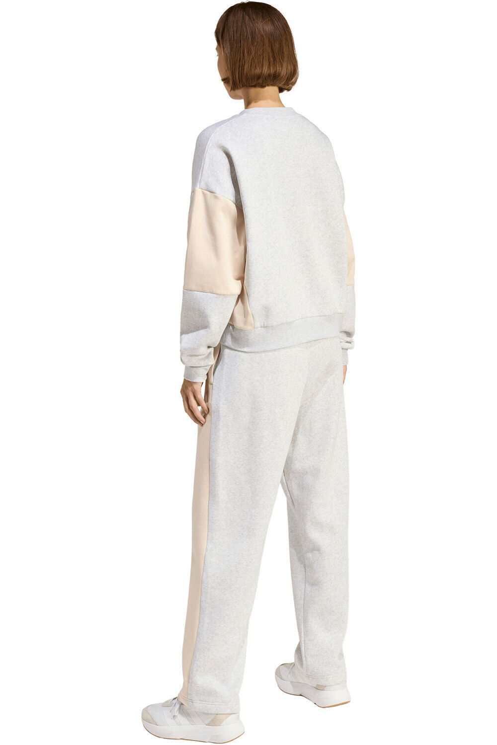 adidas chándal mujer LAZIDAY vista trasera