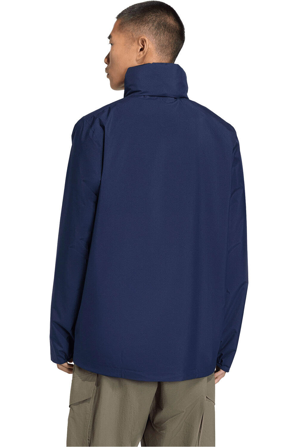 adidas chaqueta impermeable hombre MULTI ESSENTIALS 2L vista trasera