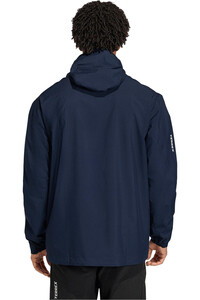 adidas chaqueta impermeable hombre TERREX MULTI 2 LAYER CLIMAPROOF vista trasera