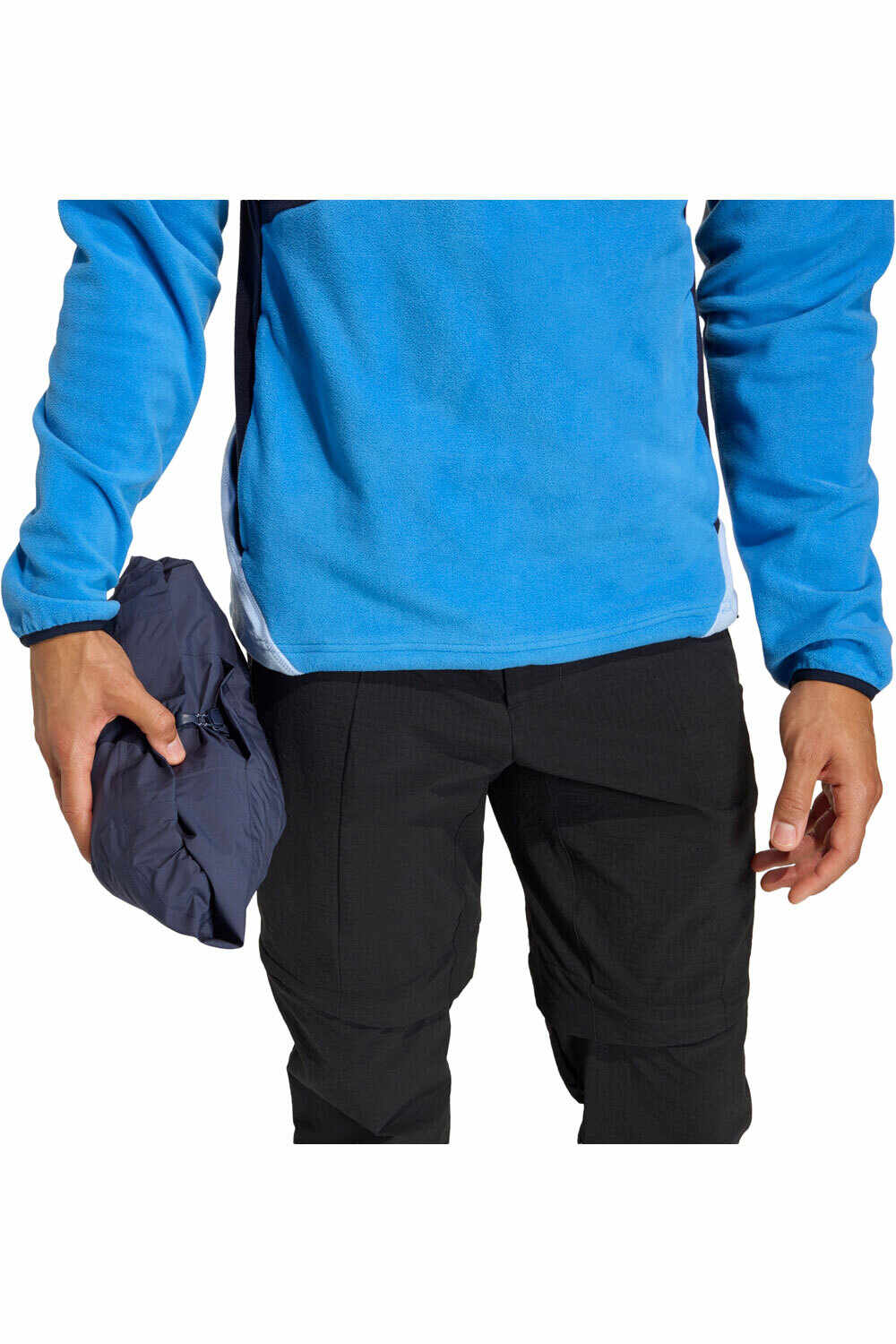 adidas chaqueta impermeable hombre TERREX MULTI 2.5 LAYER CLIMAPROOF 03