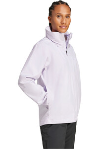 adidas chaqueta impermeable mujer impermeable Multi Essentials 2L vista detalle