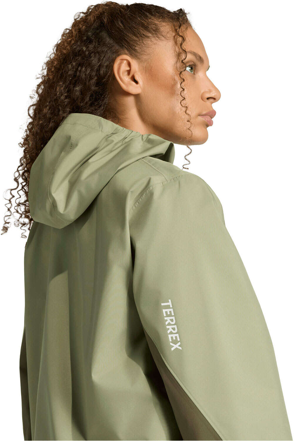 adidas chaqueta impermeable mujer TERREX MULTI 2 LAYER CLIMAPROOF vista detalle