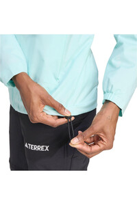 adidas chaqueta impermeable mujer W MT 2L RAIN JK 04