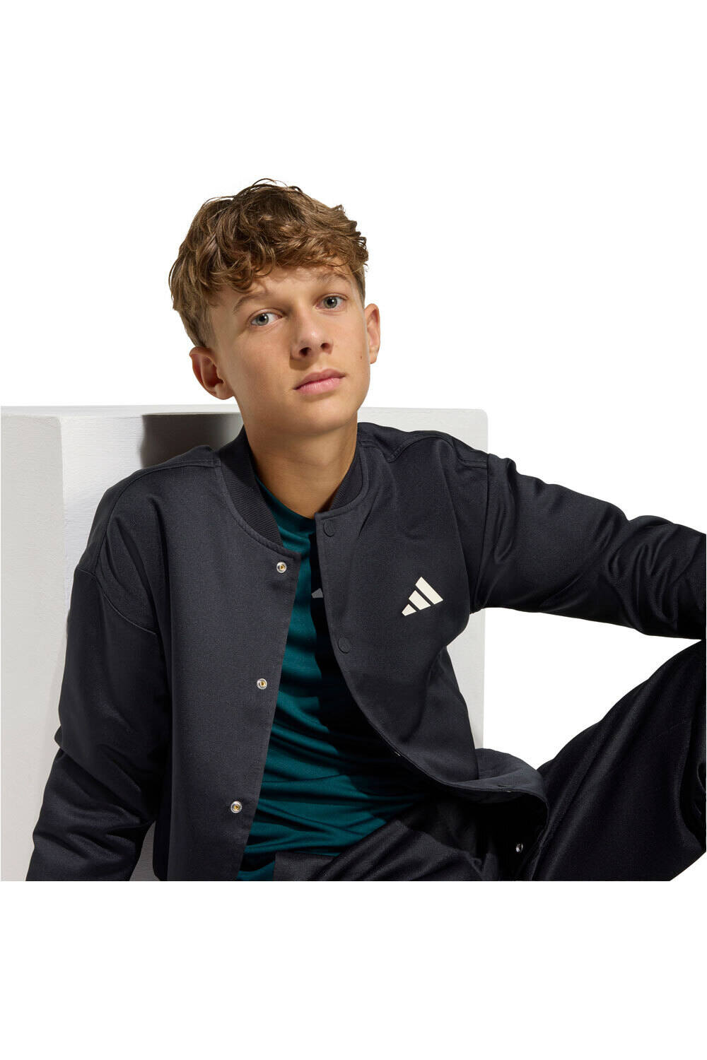 adidas chaqueta niño BMBER STADIUM vista detalle