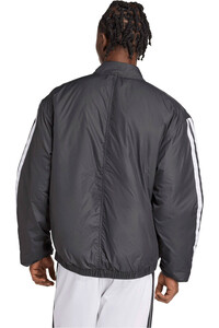 adidas chaqueta outdoor hombre BMBER ESSENTIALS CLIMAWARM 3 STRIPES vista trasera
