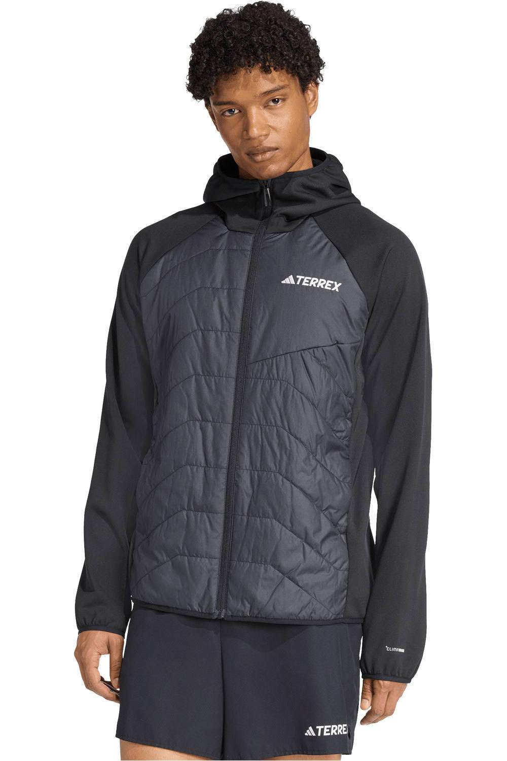 adidas chaqueta outdoor hombre MULTI HYB JKT vista frontal