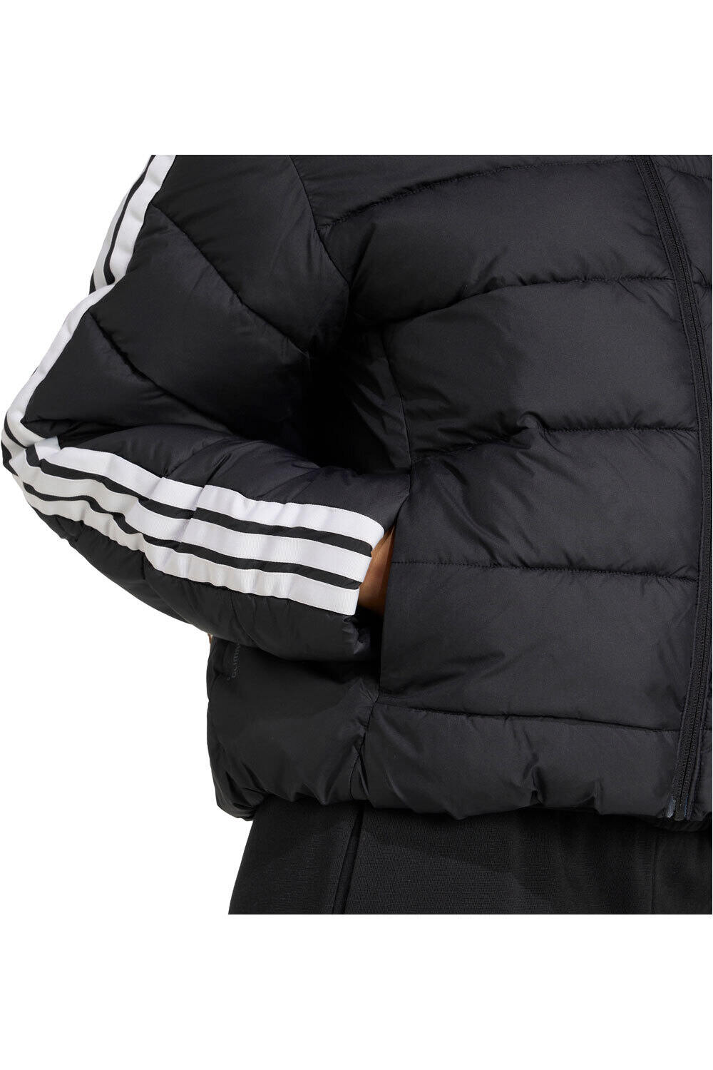 adidas chaqueta outdoor mujer ESSENTIALS CLIMAWARM 3 STRIPES 04
