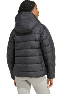 adidas chaqueta outdoor mujer ESSENTIALS CLIMAWARM 3 STRIPES vista trasera