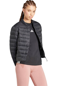 adidas chaqueta outdoor mujer HELIONIC LIGHT vista detalle