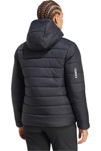 adidas chaqueta outdoor mujer TERREX MULTI ESSENTIALS CLIMAWARM vista trasera