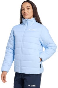 adidas chaqueta outdoor mujer TERREX MULTI ESSENTIALS vista detalle